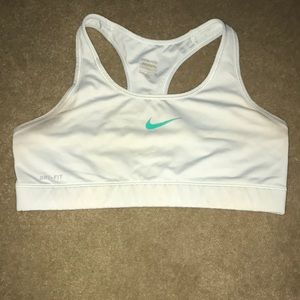 Nike Pro sports bra